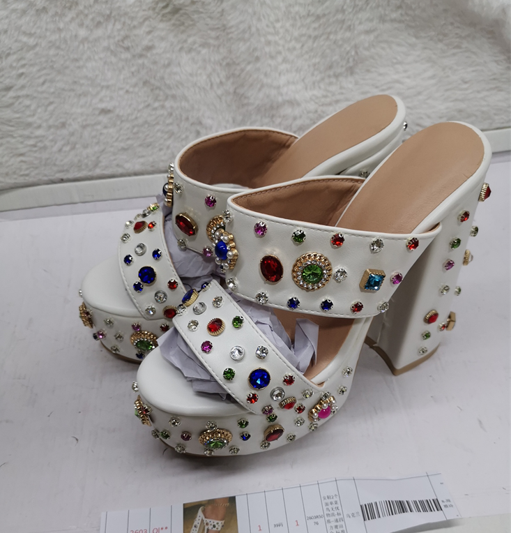 Sparkling Jeweled Platform Hig - Belt Buckle Blank recensie en prijs