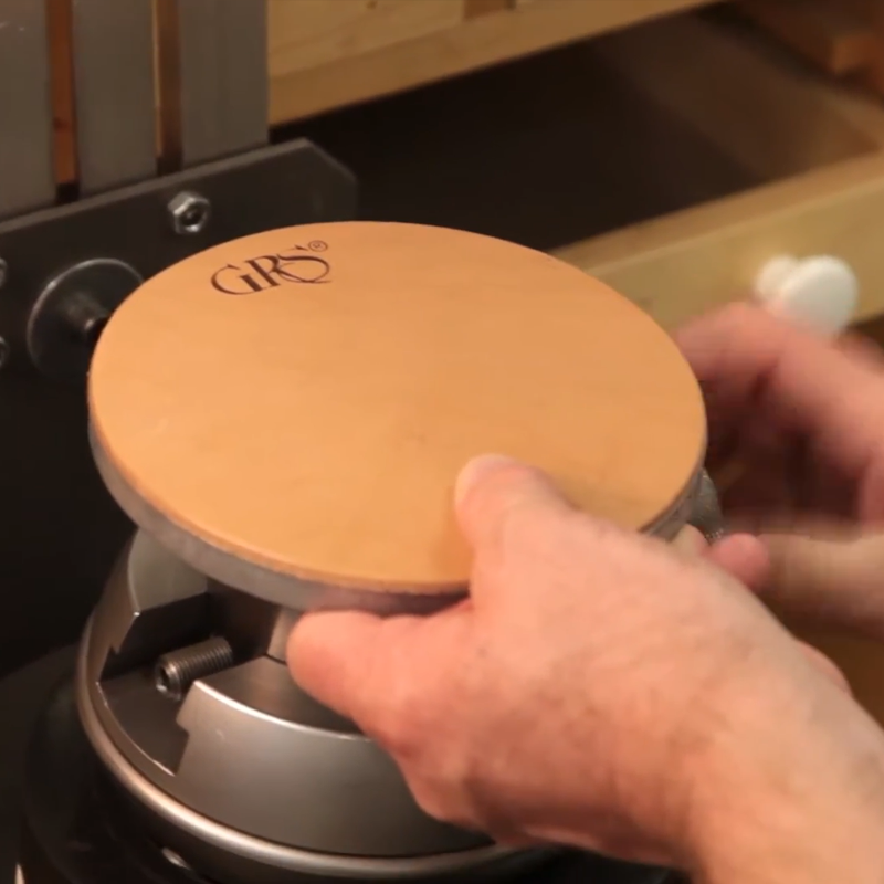 GRS Design and Layout Surface  - Leatherwork Jewelry recensie en prijs