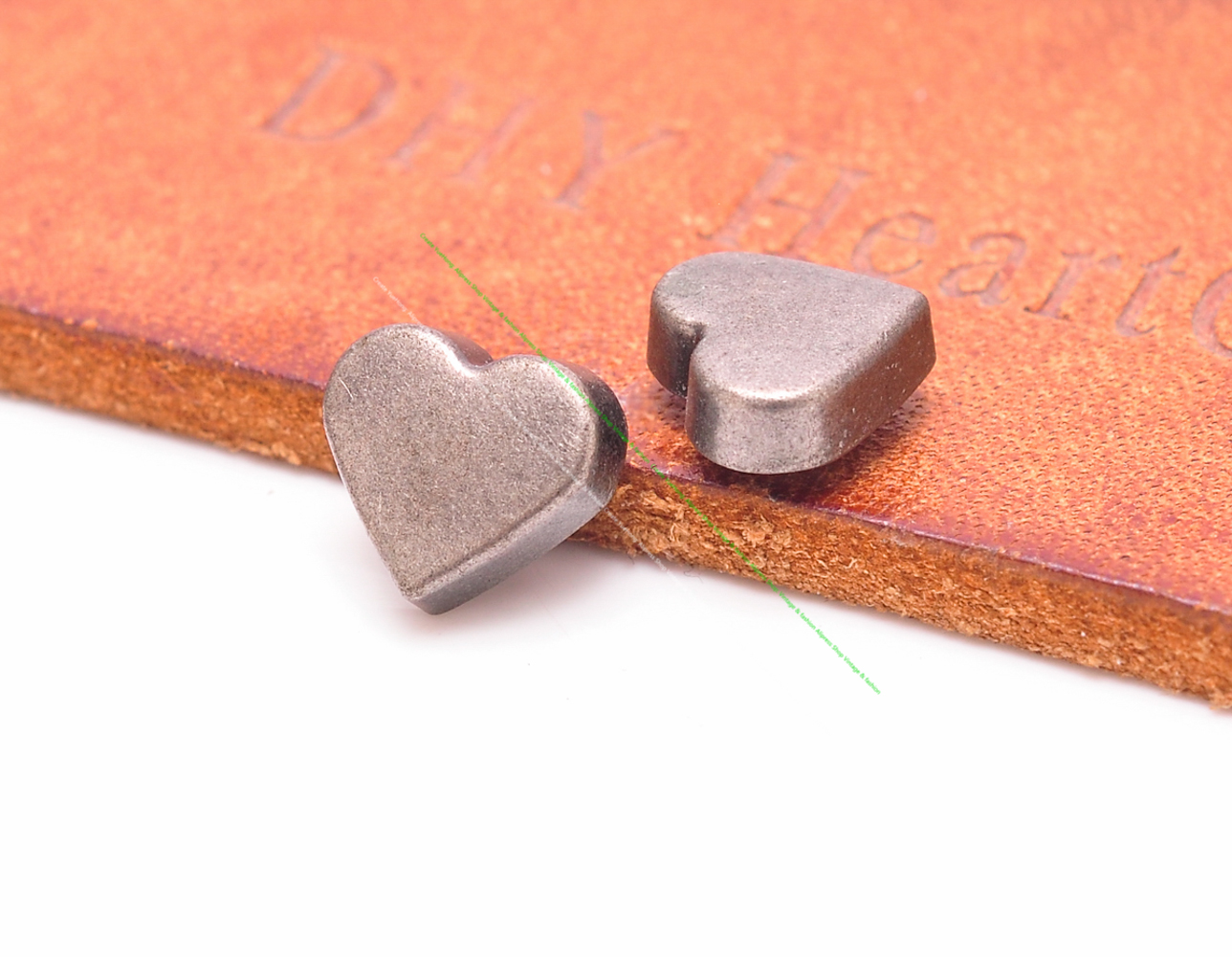 50Pcs Retro Silver Love Heart  - Leatherwork Jewelry recensie en prijs