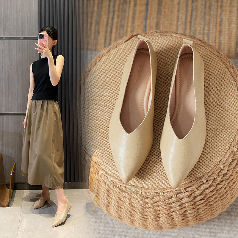 Spring and Autumn Fashion New  - Leather Work recensie en prijs